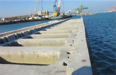 King Abdul Aziz Port – Dammam 2 Deep Bulk  Berths – Dredging , Quay Walls and Related Utilities